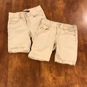 Girls size 7 khaki shorts